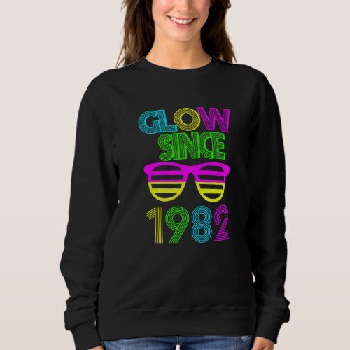 40th Birthday Glow Since 1982 Vintage Sunglasses R Sweatshirt