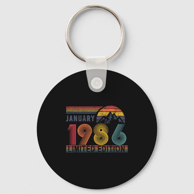 40th Birthday Retro Shirt,1986 Swea Gift January T Keychain (Front)