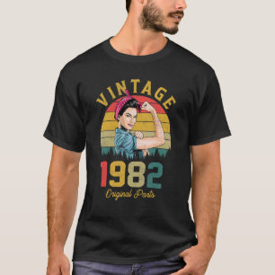 40th Birthday  Women Vintage 1982 40 Year Old T-Shirt