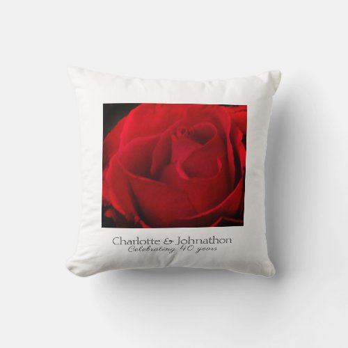 40th Ruby Wedding Anniversary Traditional Red Rose Throw Pillow