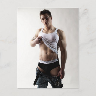 41786a Hunk Postcard