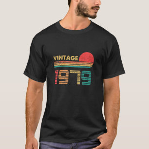 42 Year Old Birthday Vintage Classic Born In 1979 T-Shirt
