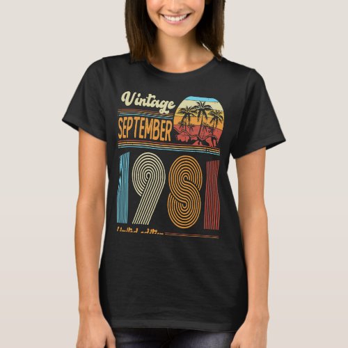 42 Years Old Birthday  Vintage September 1981 Wome T_Shirt