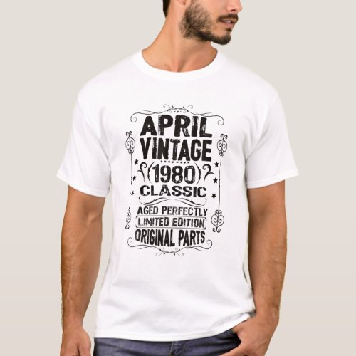 42Nd Birthday April 1980 Aries Taurus Zodiac Vinta T_Shirt