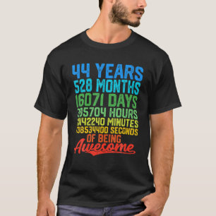44 Years Old 44Th Birthday Women Men Dad Mom Grand T-Shirt
