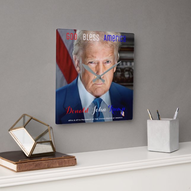45th and 47th President of the US Donald Trump Square Wall Clock (Office)