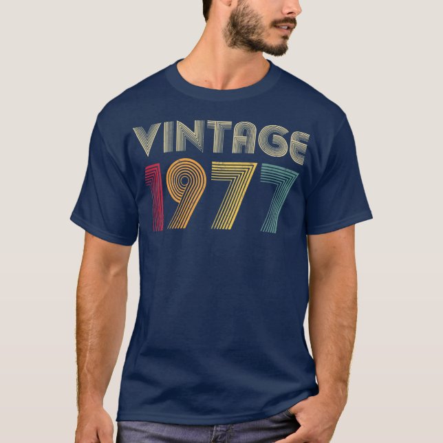 45th Birthday Gift Classic 1977 Vintage Men Women T-Shirt (Front)