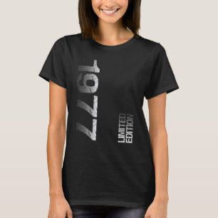 45th Birthday Man Woman Vintage 1977 Birthday T-Shirt