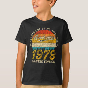 46 Year Old 1979 Retro Awesome 46th Birthday Gift T-Shirt