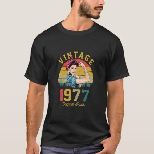 46 Year Old  Vintage 1977 46th Birthday For Women  T_Shirt