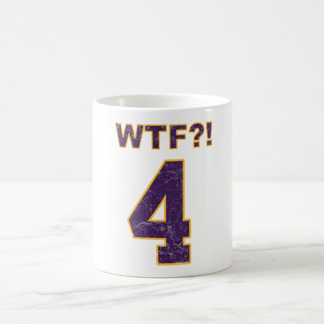 #4 WTF?! Brett Favre? Vikings? pro Packers mug (Center)