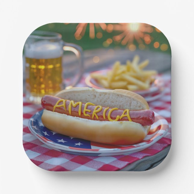 4th of July Hot Dog With Beer and Fries Paper Plates (Front)