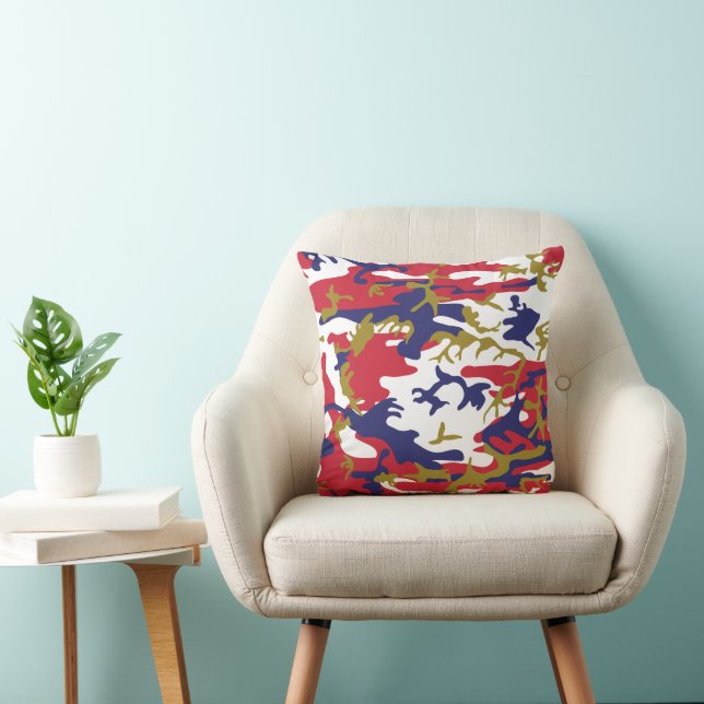 4th of July, Independence day, Camouflage Gold Throw Pillow (Chair)