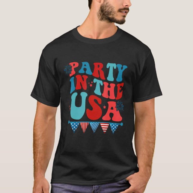 4th of july Mom And Girl baby PINK PARTY in the US T-Shirt (Front)