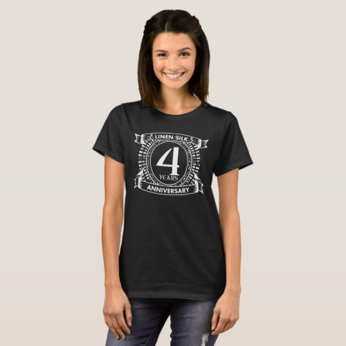 4th wedding anniversary distressed crest T_Shirt