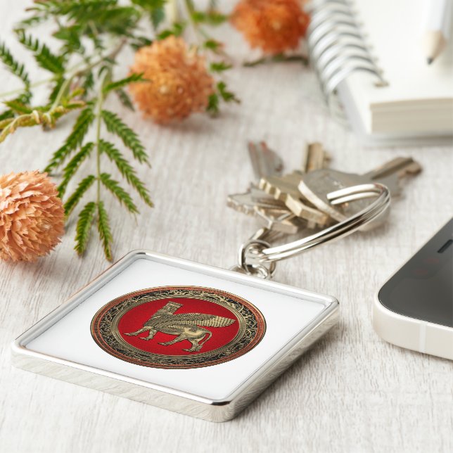 [500] Assyrian Winged Bull - Gold Lamassu Keychain (Side)