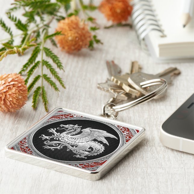 [500] Icelandic Dragon, Landvættir [Silver] Keychain (Side)