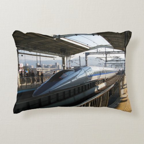 500 Series Shinkansen 新幹線 Bullet Train Accent Pillow