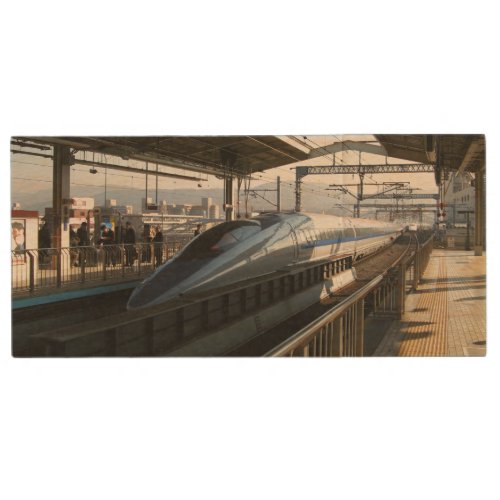 500 Series Shinkansen 新幹線 Bullet Train Wood Flash Drive