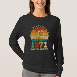 54 Year Old Bday 1971 Vintage 54th Birthday Women T-Shirt