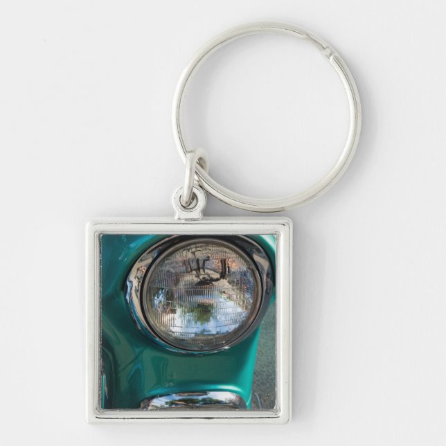 55 Chevy Headlight Keychain (Front)