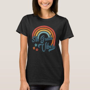 5th Grade Vibes Retro 5th Grade Team Groovy Teache T-Shirt