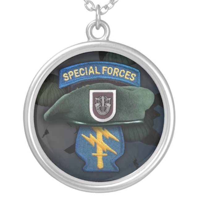 5th Special Forces Green Berets Necklace (Front)