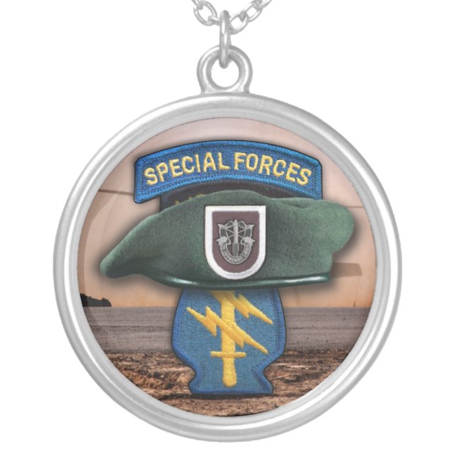 5th Special Forces Green Berets Necklace (Front)