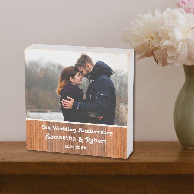 5th Wedding Anniversary Gift Couple Photo   Wooden Box Sign (.)