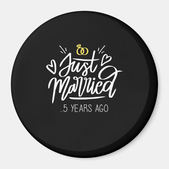 5th Wedding Anniversary Magnet (Front)
