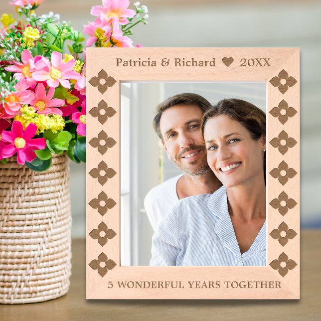 5th Wooden Wedding Anniversary 8x10 Engraved Frames (5th Wooden Wedding Anniversary 8x10 Etched Frames
)