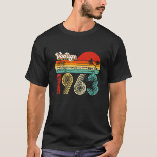60 Year Old Retro Vintage 1963 60th Birthday Men T-Shirt