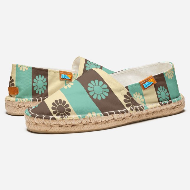 60s 70s Style - Daisy Flowers Espadrilles (Angled)