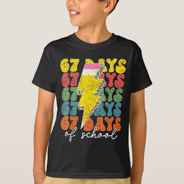 67 Days Of School Lightning Bolt Pencil Teachers S T-Shirt (Front)