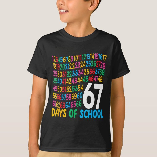 67th Day Of School 67 Math Numbers Teacher Kids 67 T-Shirt (Front)