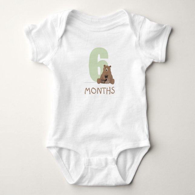 6 months mama bear and baby baby bodysuit (Front)