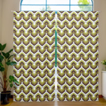70s Bold Modern Retro Ogee Motif in Greens