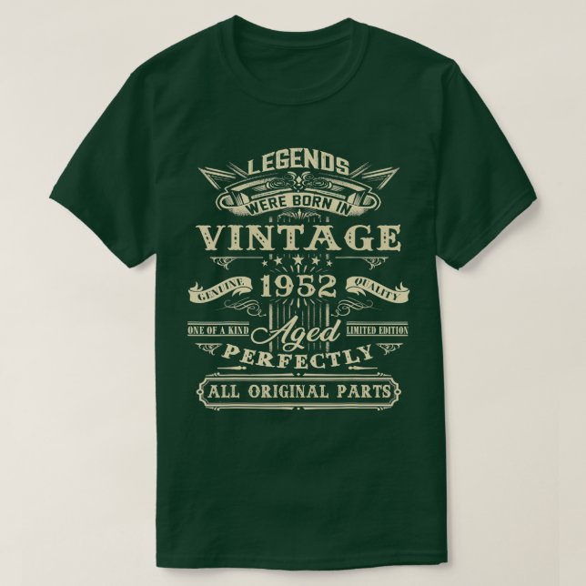 70th Birthday Gift For Legends Born 1952 70 Yrs Ol T-Shirt (Design Front)