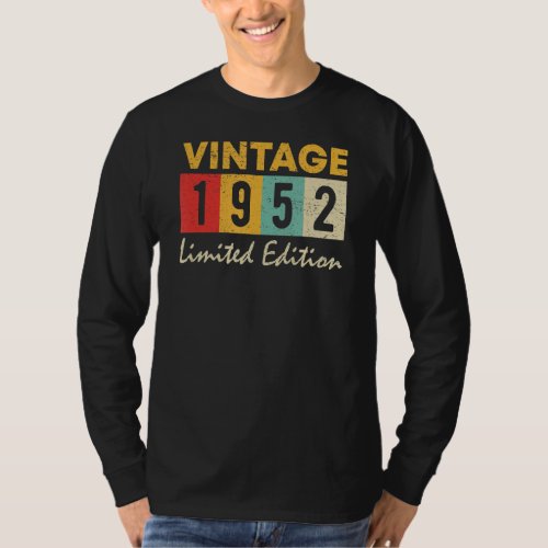 71 Years Old Vintage 1952   71st Birthday T_Shirt