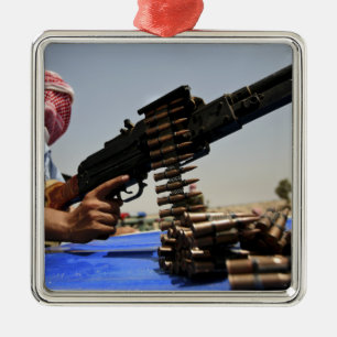 762 mm rounds lie on the truck metal ornament