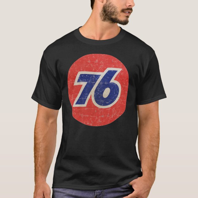 76 Gasoline vintage logo Essential T-Shirt (Front)