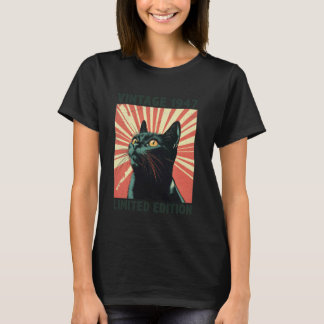 78 Years Old Gift Vintage 1947 Cat Lover 78th Birt T-Shirt