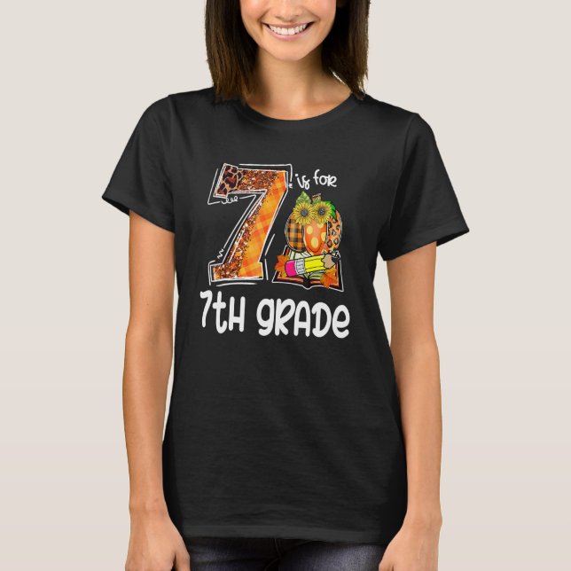 7 Is For 7th Grade Leopard Pumpkin Teacher Fall Th T-Shirt (Front)