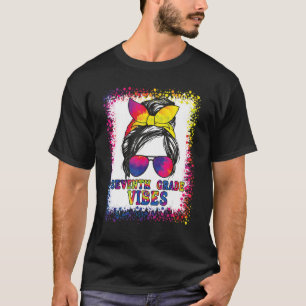 7th Grade Vibes Messy Bun Back To School Kids Gi T-Shirt