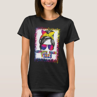 7th Grade Vibes Messy Bun Back To School Kids Girl T-Shirt
