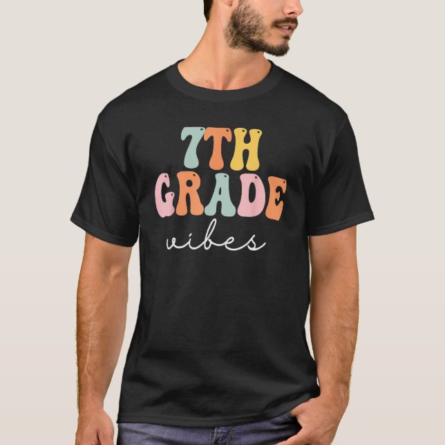 7th Grade Vibes Retro Groovy Women Happy First Day T-Shirt (Front)