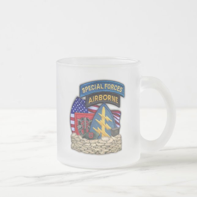 7th Special forces green berets frosty beer mug (Right)