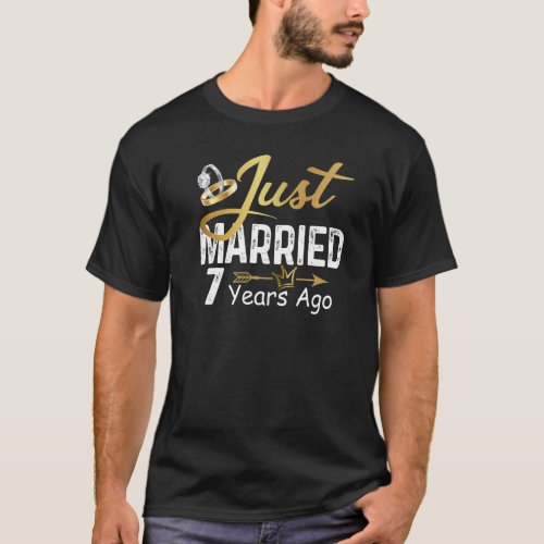 7th Wedding Anniversary Just Married 7 Years Ago G T_Shirt