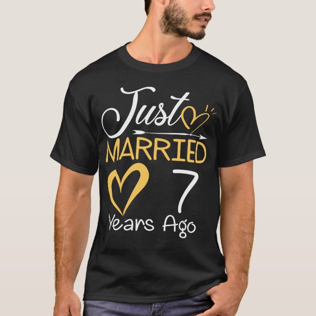 7th Wedding Anniversary Just Married 7 Years T-Shirt (Front)