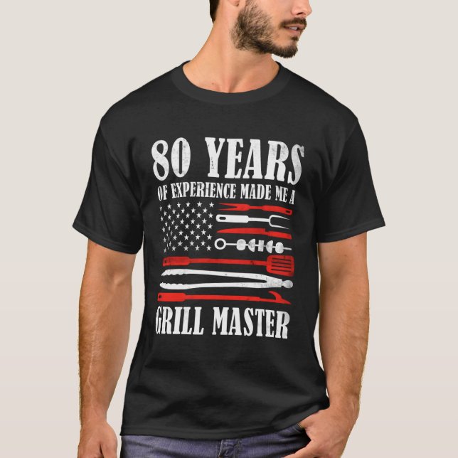 80 Bbq Us Flag Grill Masters 80Th T-Shirt (Front)